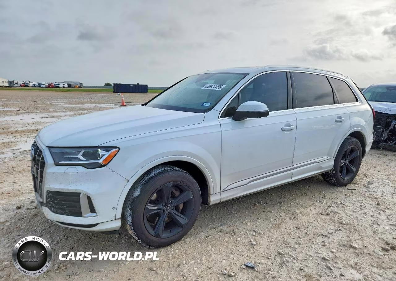 2020 Audi Q7 Premium Plus