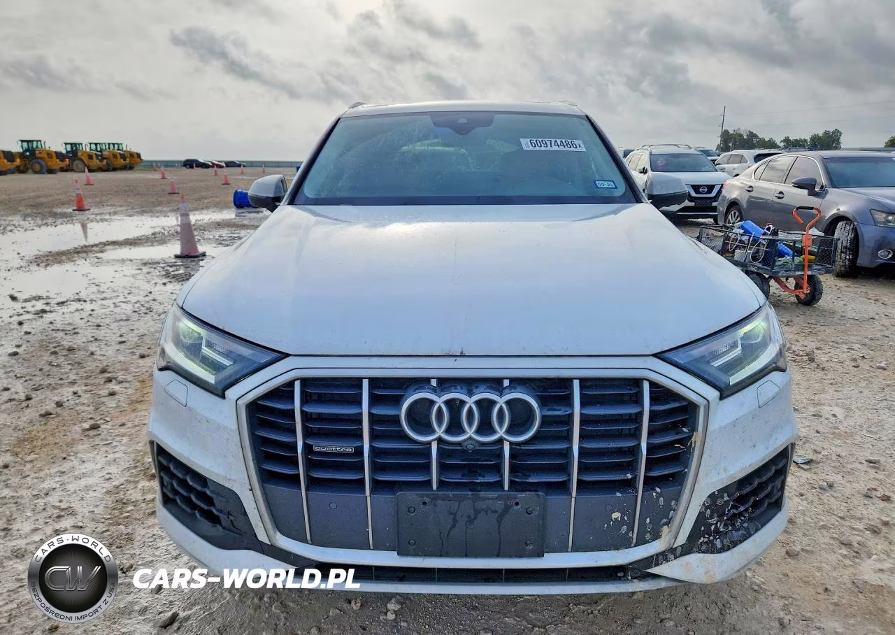 2020 Audi Q7 Premium Plus VIN:WA1LJAF76LD011421 - 5