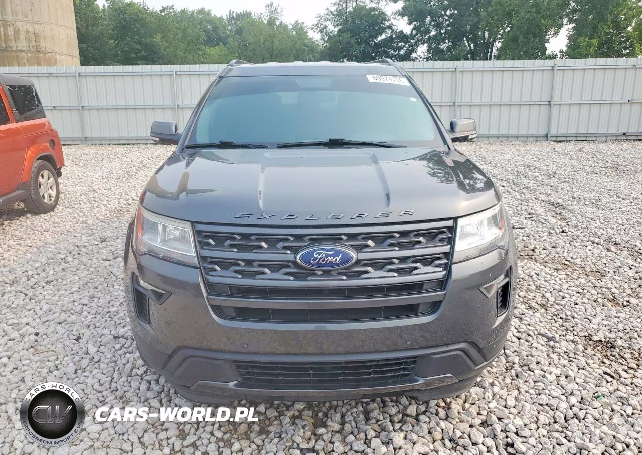 2019 Ford Explorer Xlt VIN:1FM5K8D84KGA39114 - 5