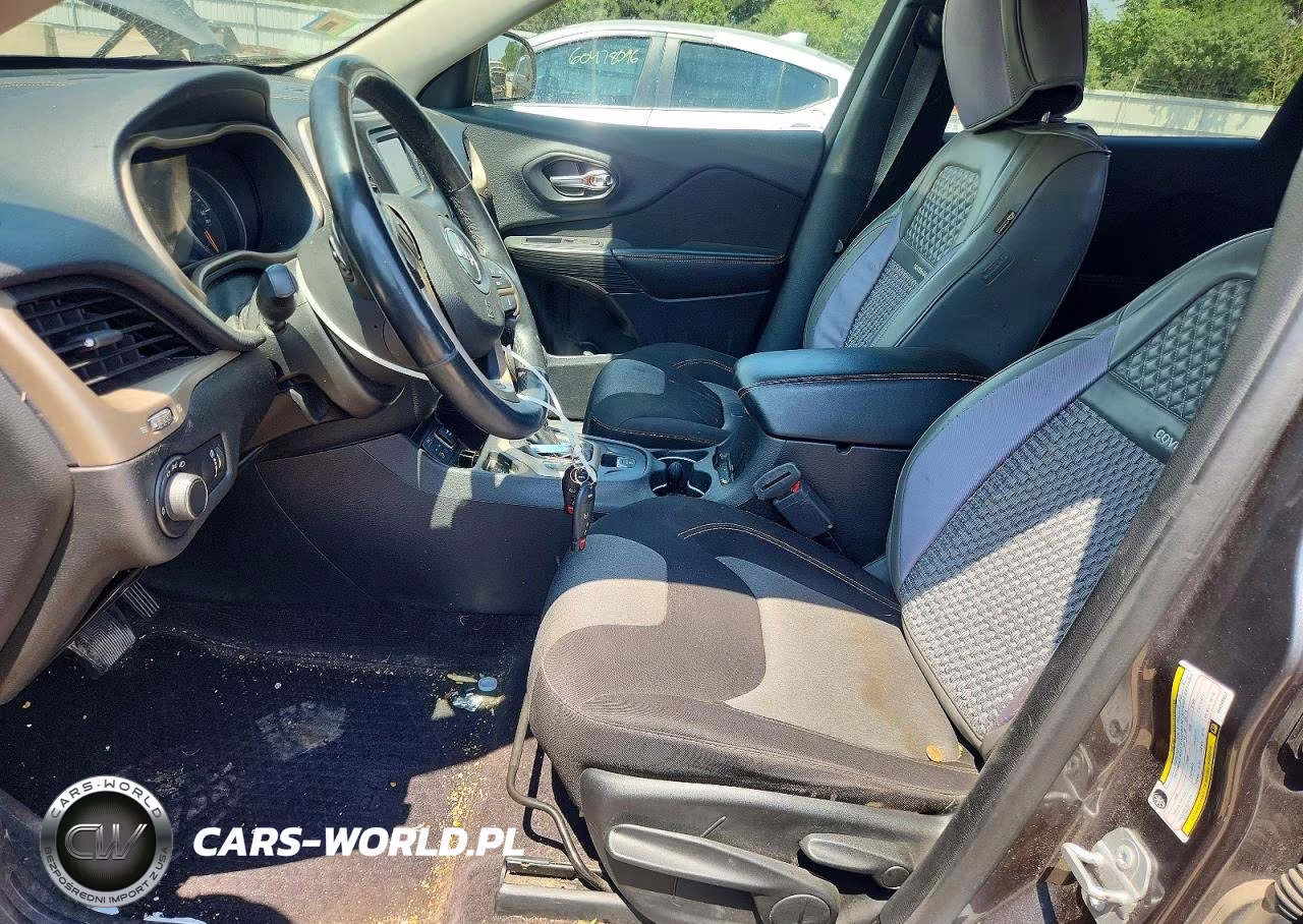 2017 Jeep Cherokee Sport VIN:1C4PJLAB6HW508057 - 7