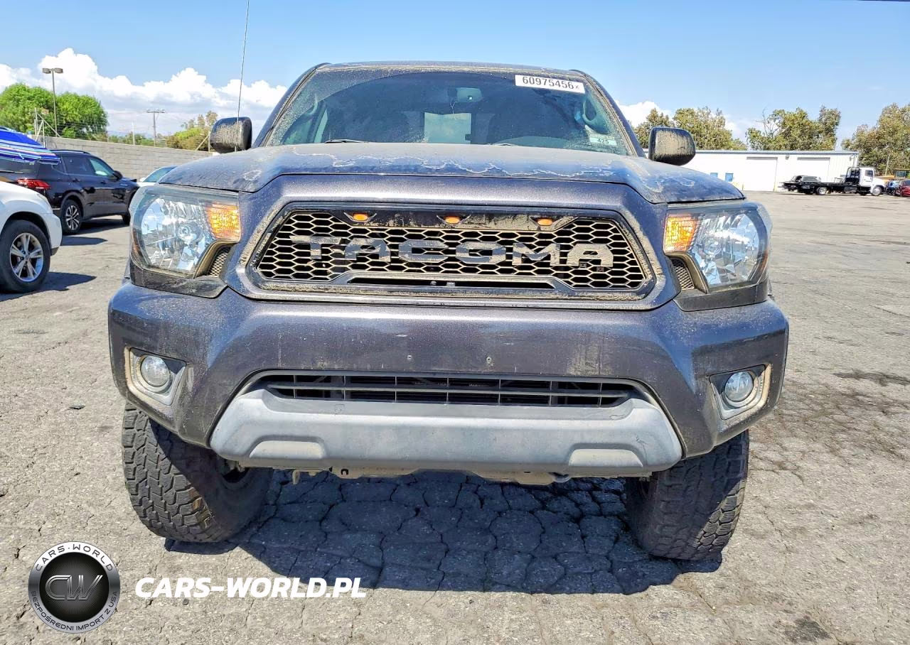 2012 Toyota Tacoma Prerunner Access Cab VIN:5TFTX4GN2CX011756 - 5