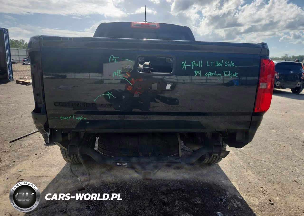 2017 Chevrolet Colorado Z71 VIN:1GCGSDEN3H1180732 - 6