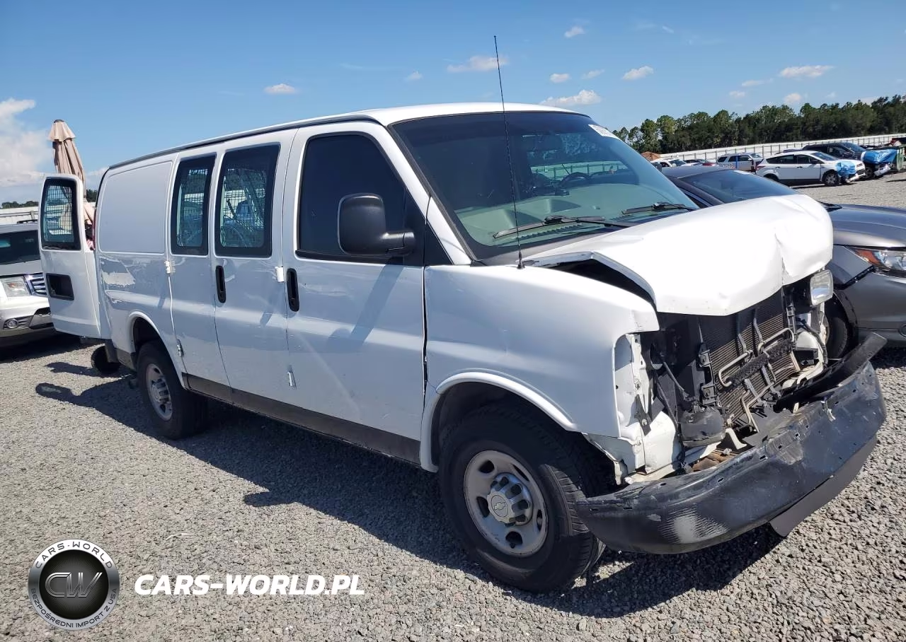 2015 Chevrolet Express G2500 VIN:1GCWGFCFXF1188425 - 4