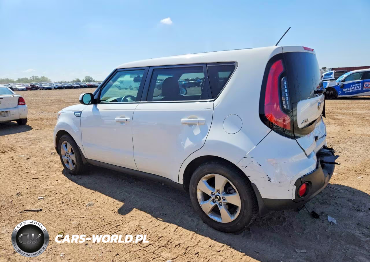 2018 Kia Soul Base VIN:KNDJN2A21J7596939 - 2