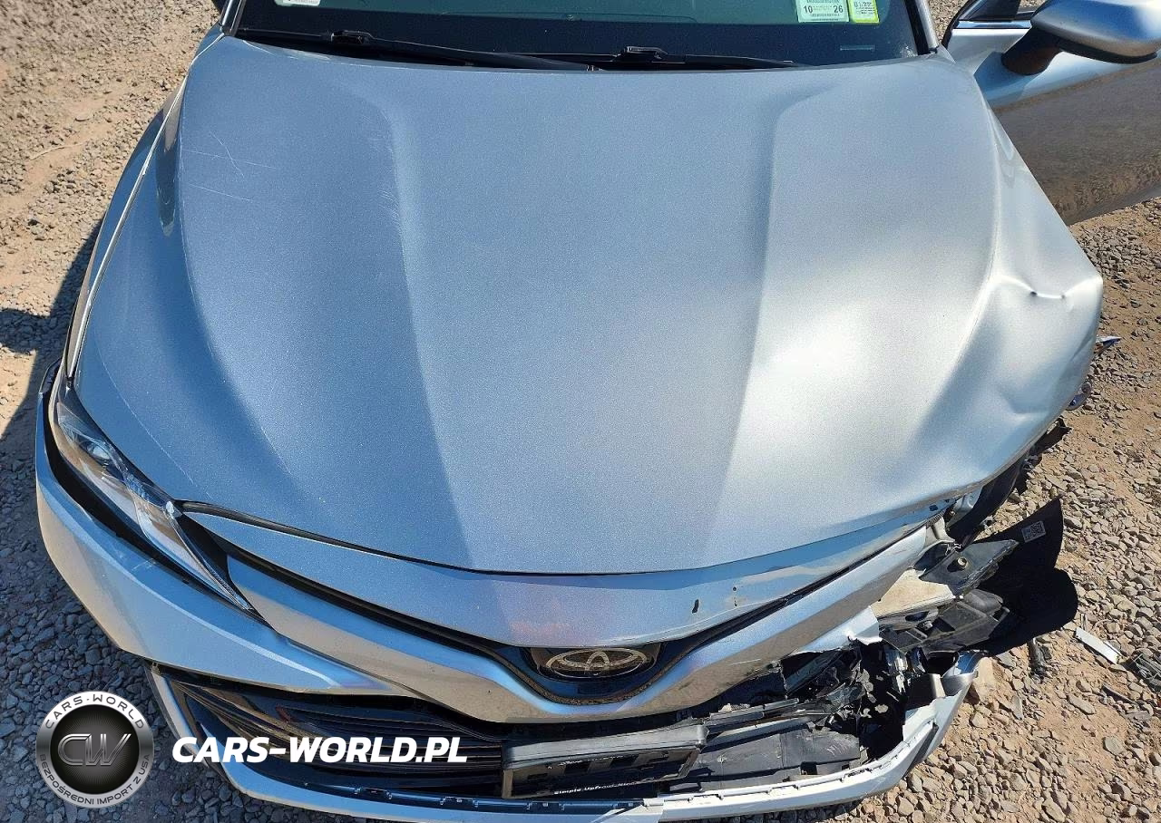 2018 Toyota Camry Le VIN:4T1B11HK7JU640598 - 11