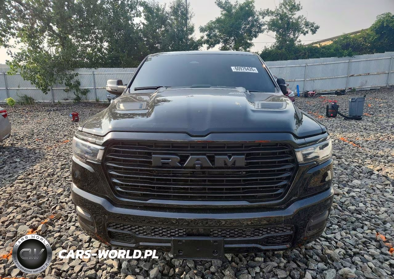 2025 Ram 1500 Laramie VIN:1C6SRFJP9SN613339 - 5