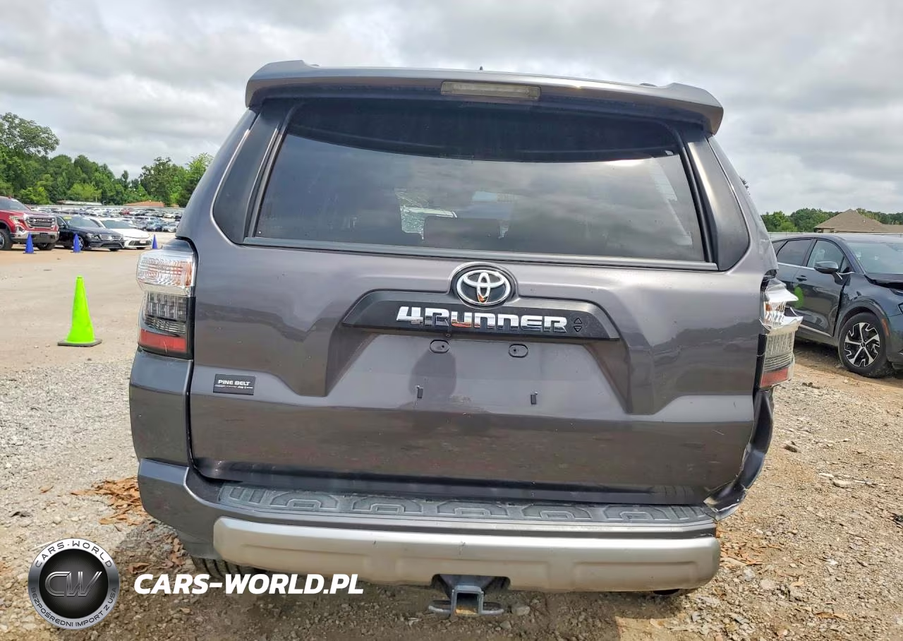 2021 Toyota 4Runner Trd Off-Road Premium VIN:JTERU5JR1M5933903 - 6