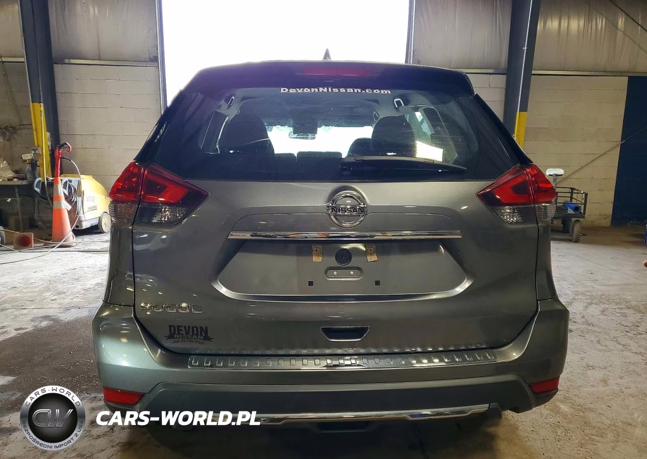 2018 Nissan Rogue S VIN:5N1AT2MT1JC753950 - 6