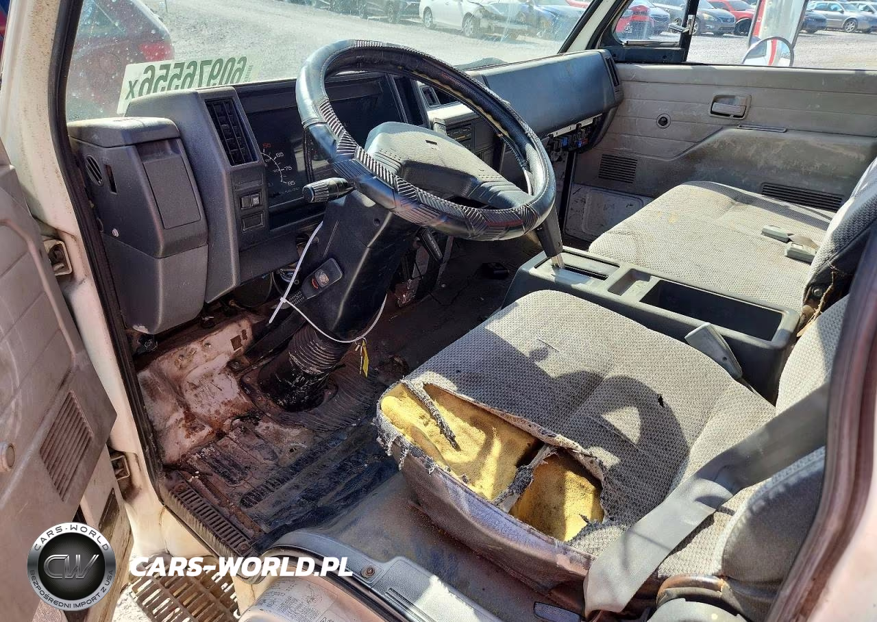 1993 Isuzu Npr VIN:JALB4B1K3P7002706 - 8