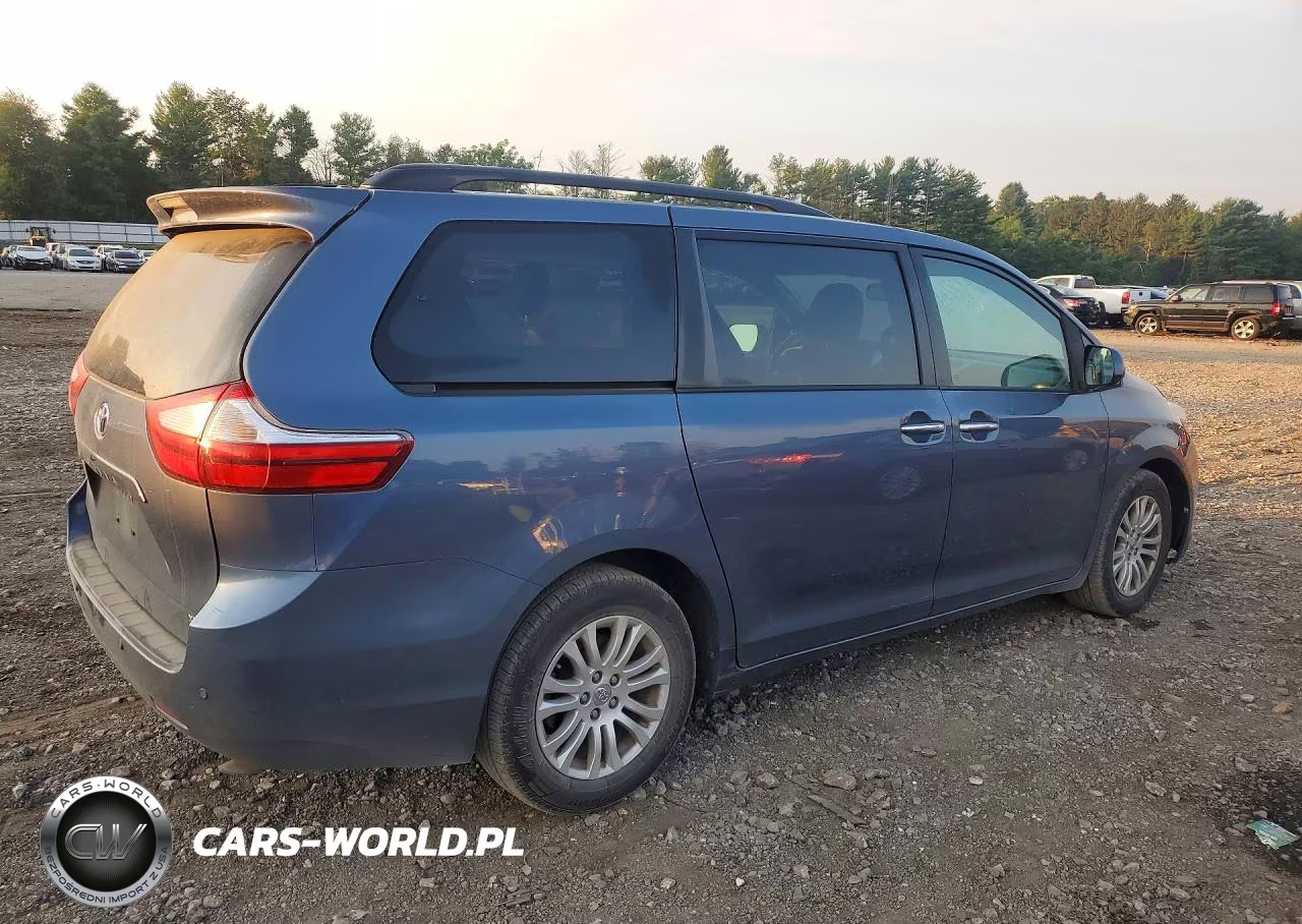 2015 Toyota Sienna Xle Premium 8-Passenger VIN:5TDYK3DC6FS584901 - 3