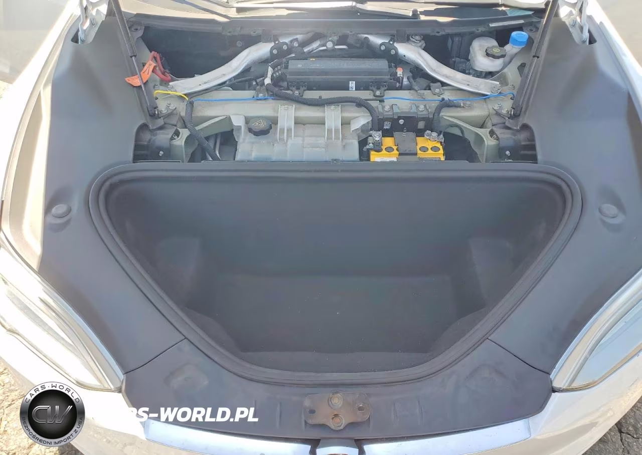 2019 Tesla Model S VIN:5YJSA1E41KF339829 - 11
