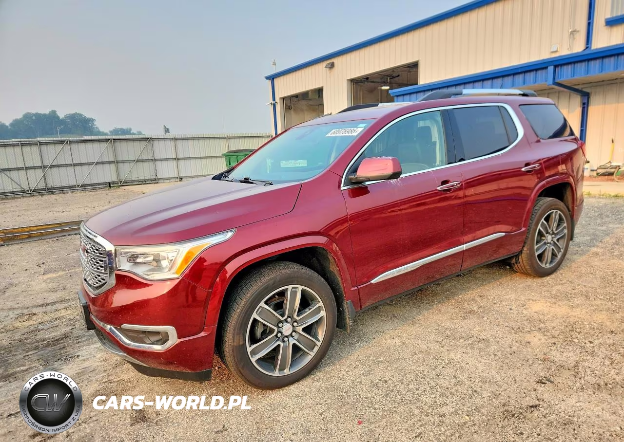 2017 GMC Acadia Denali – zdjęcie 1 z 13