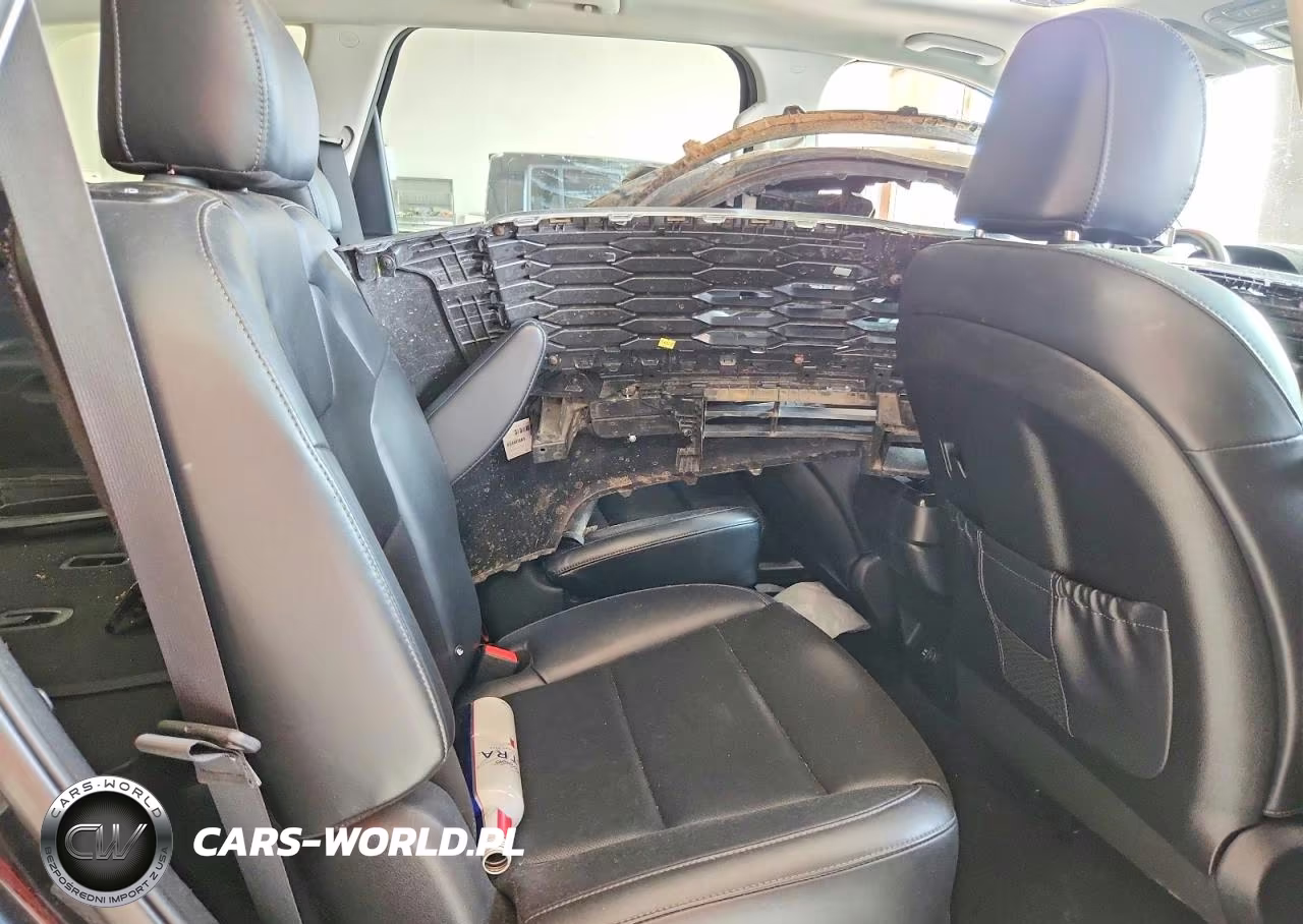 2020 Kia Telluride S VIN:5XYP64HCXLG023187 - 11