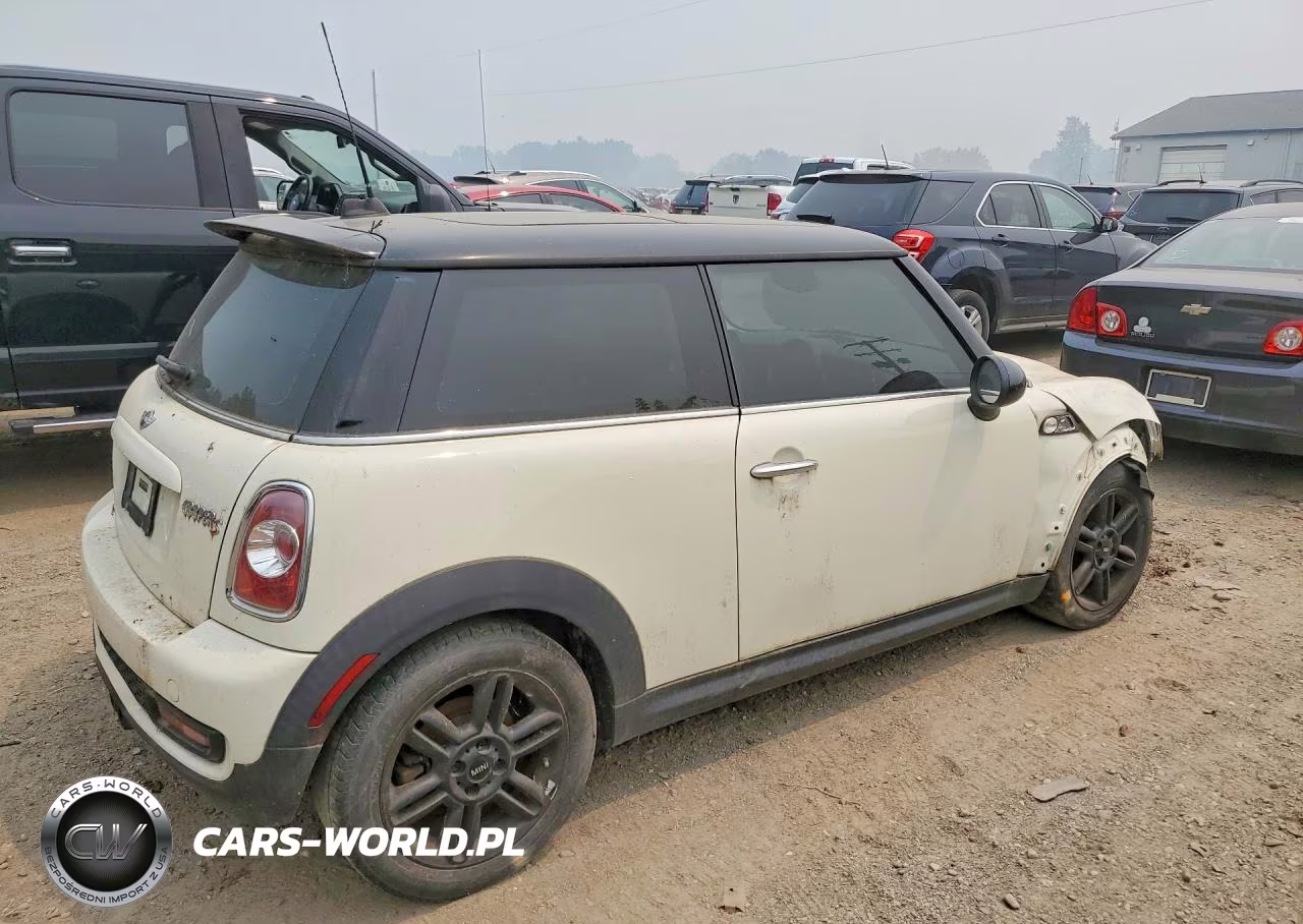 2012 Mini Cooper S VIN:WMWSV3C53CT387615 - 3