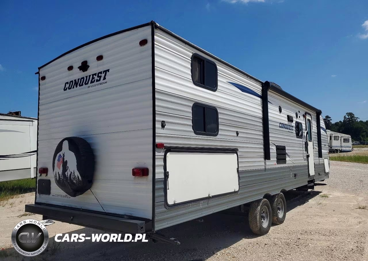 2018 Gulf Stream Conquest Camper VIN:1NL1G3226J1132217 - 4