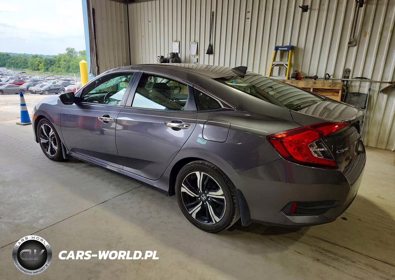 2018 Honda Civic Touring VIN:JHMFC1F94JX030736 - 2