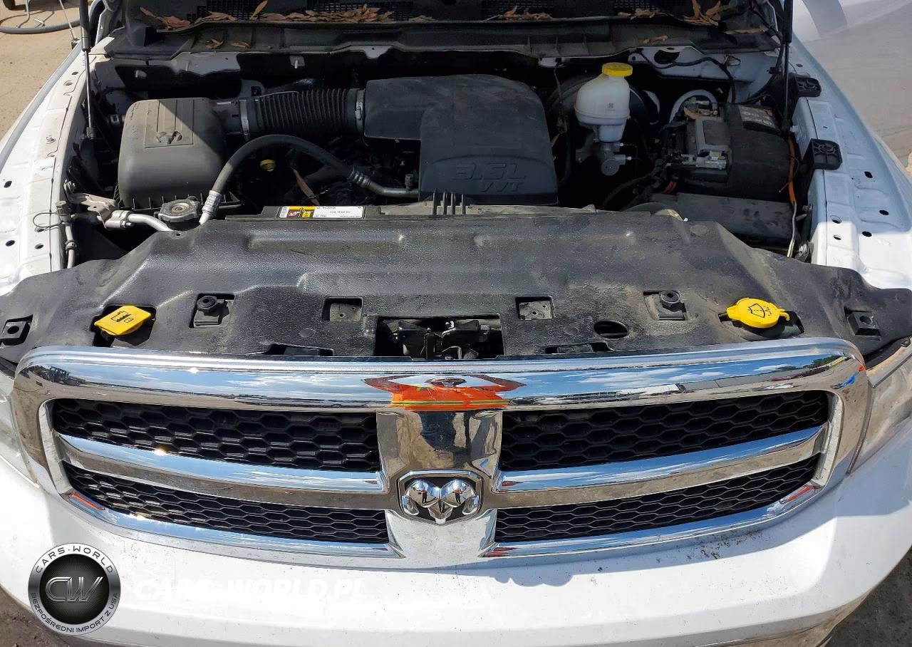 2022 Ram 1500 Classic Tradesman VIN:1C6RR6FGXNS154612 - 11