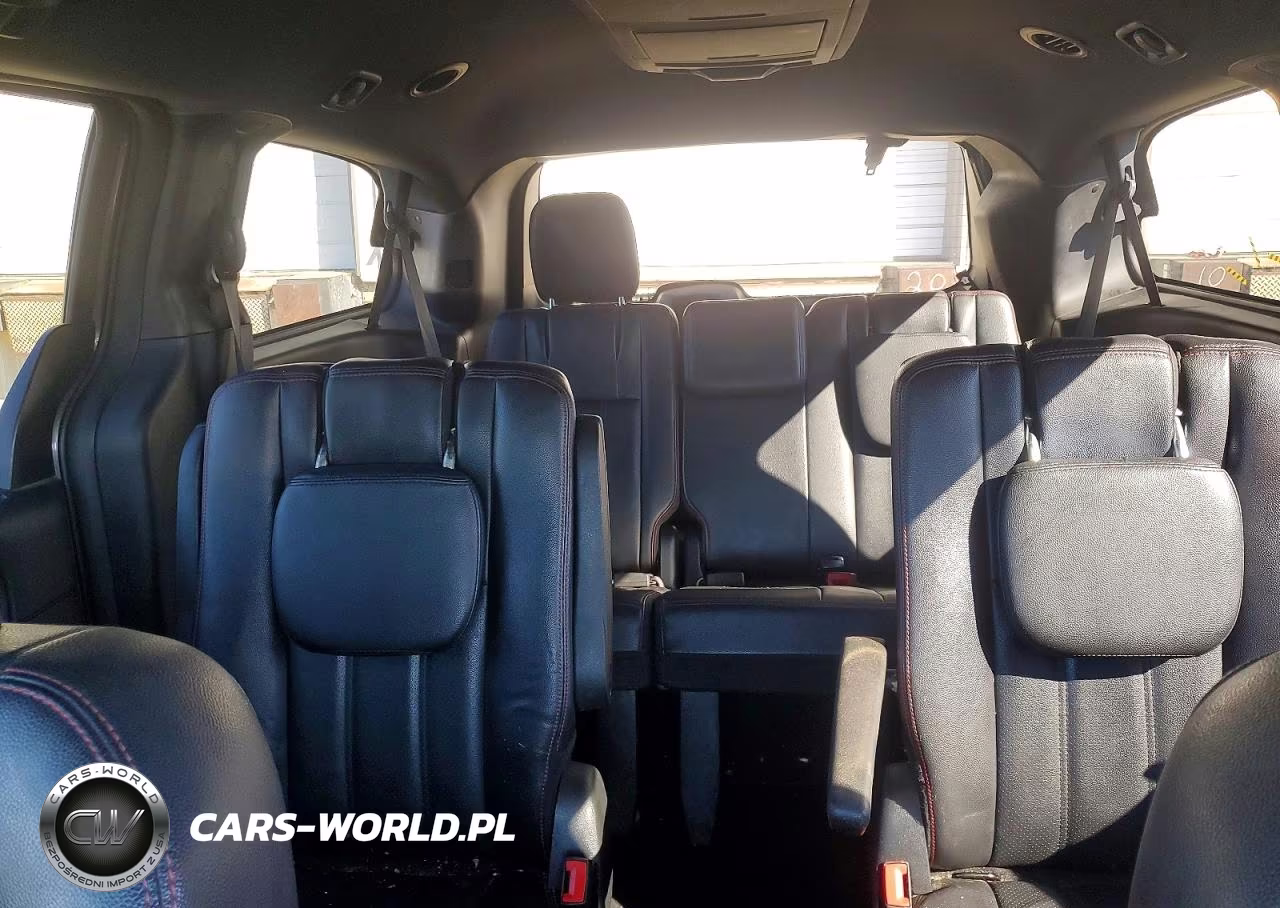 2019 Dodge Grand Caravan Gt VIN:2C4RDGEG3KR570898 - 10