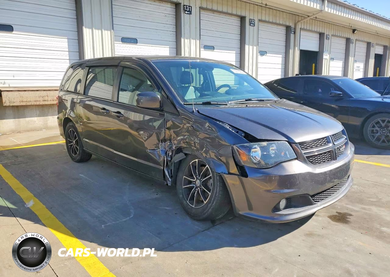2019 Dodge Grand Caravan Gt VIN:2C4RDGEG3KR570898 - 4