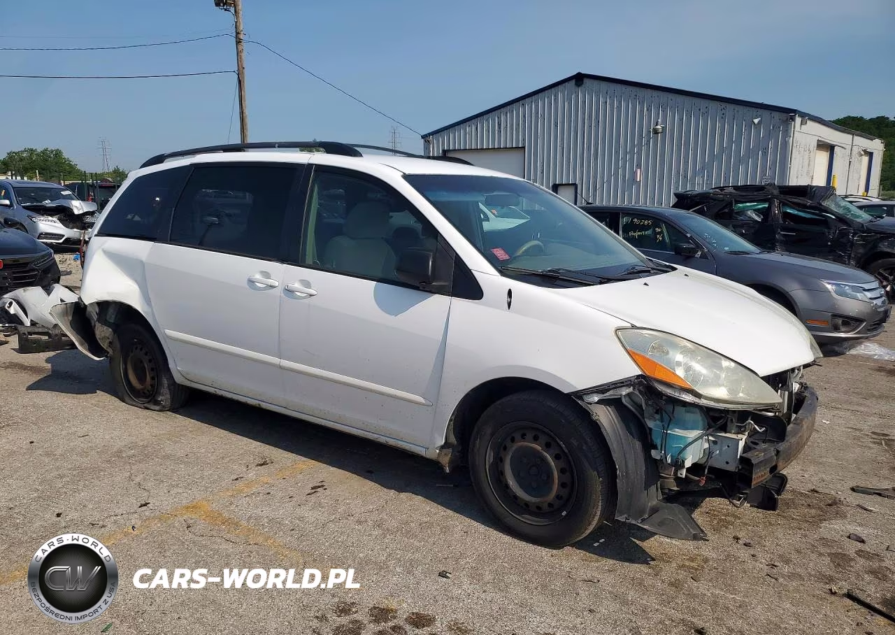 2009 Toyota Sienna Le 8-Passenger VIN:5TDZK23C19S284039 - 4