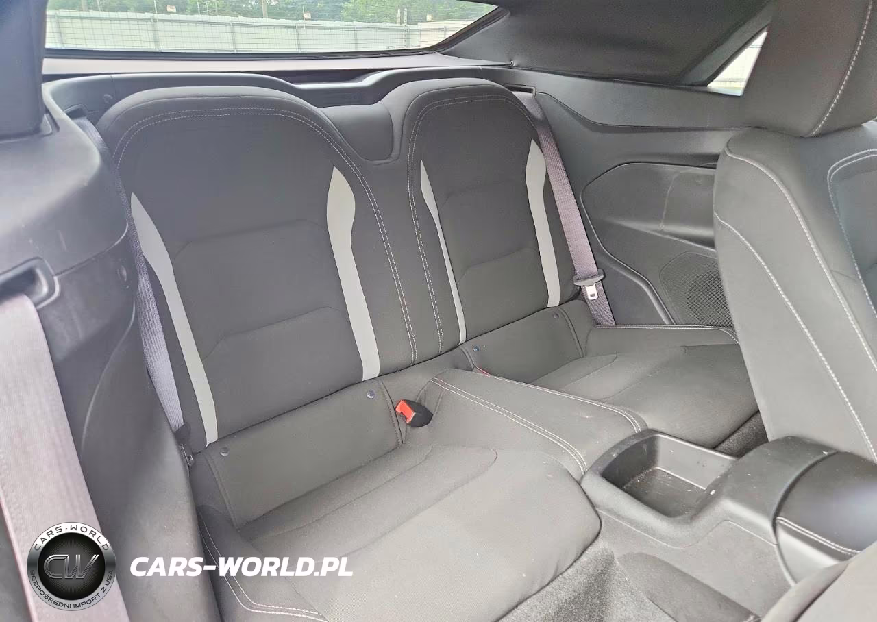 2017 Chevrolet Camaro Lt VIN:1G1FB3DX8H0105483 - 10