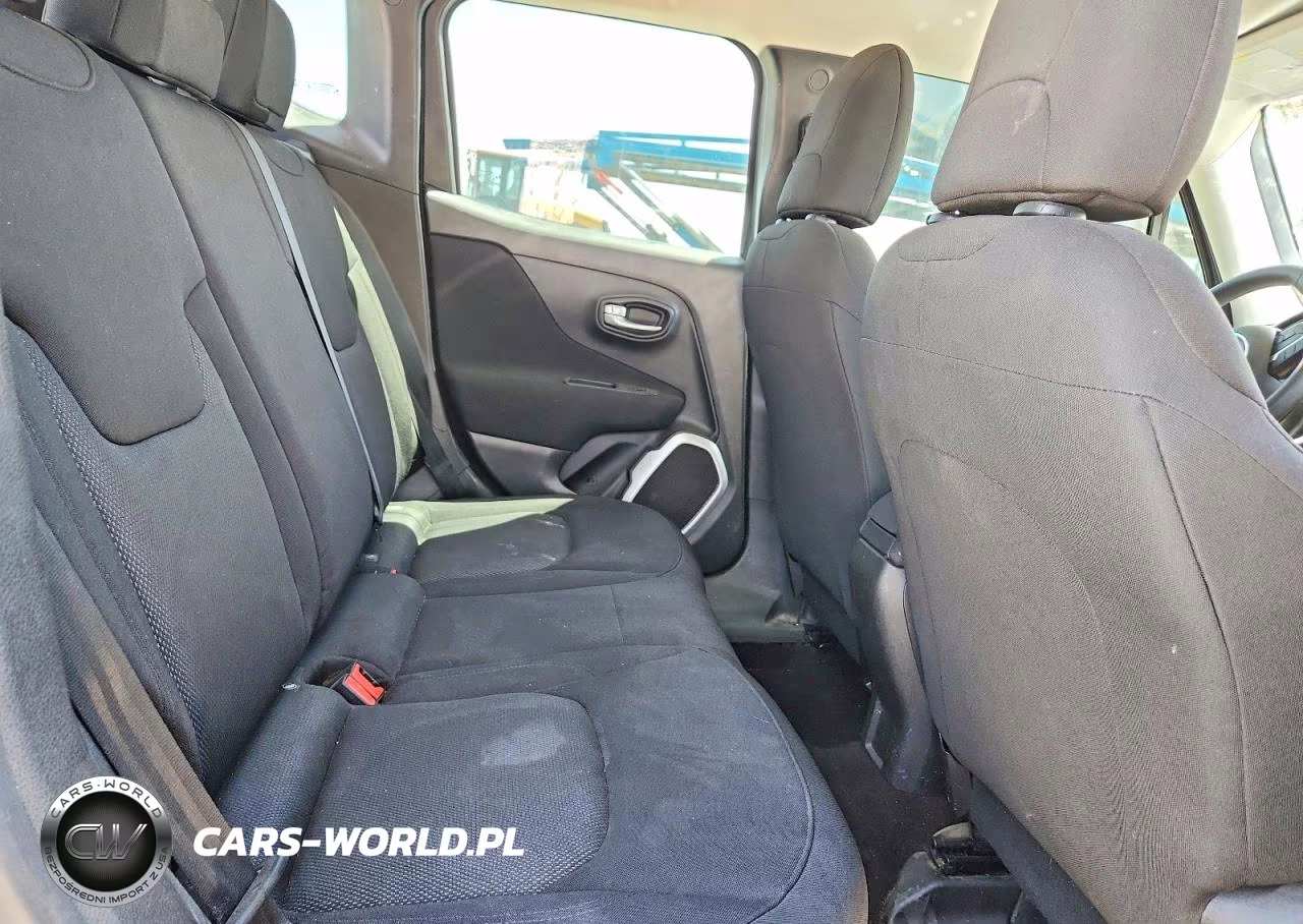 2018 Jeep Renegade Sport VIN:ZACCJBAB3JPH41745 - 11