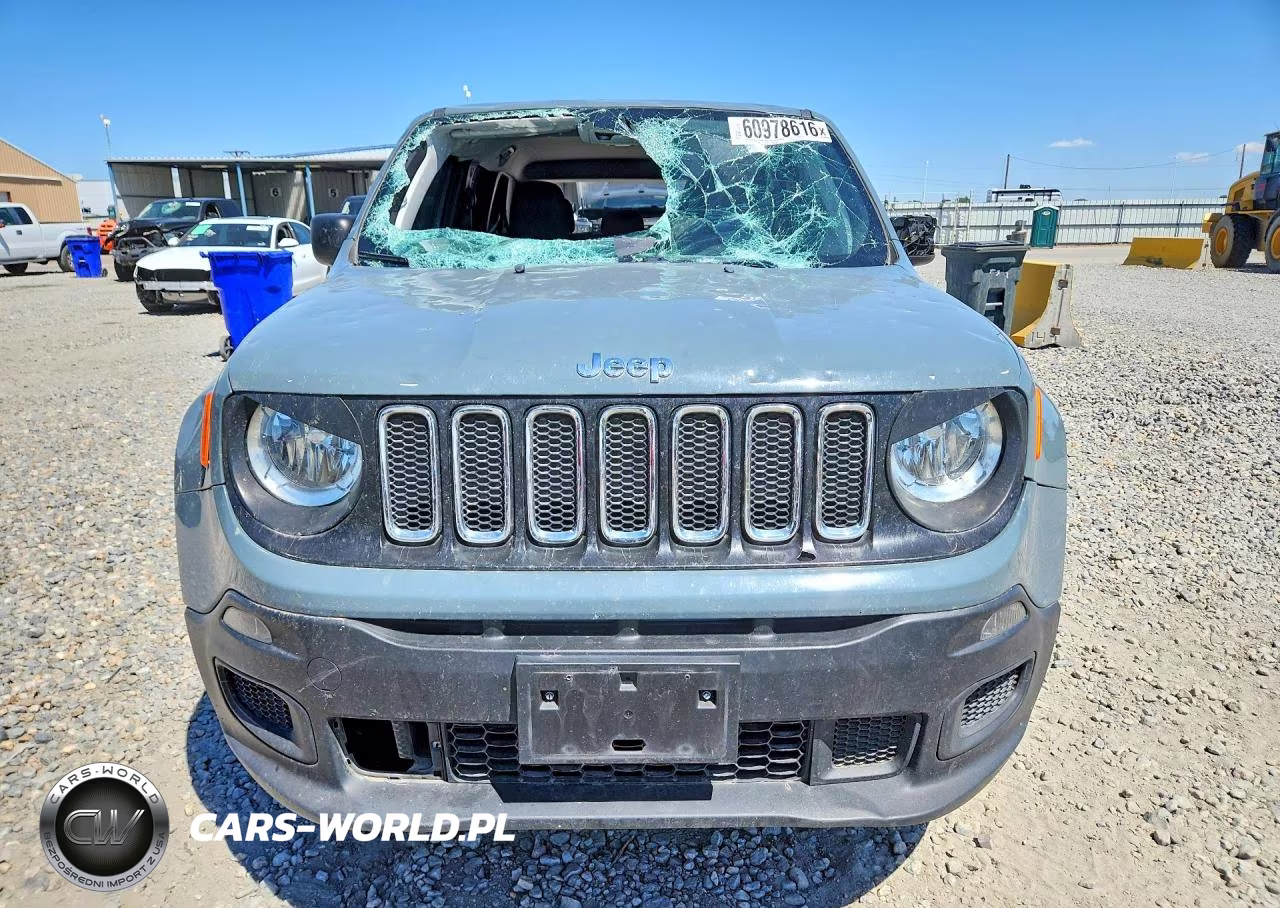 2018 Jeep Renegade Sport VIN:ZACCJBAB3JPH41745 - 5