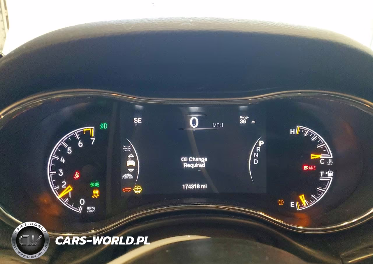 2019 Jeep Grand Cherokee Limited VIN:1C4RJFBGXKC677446 - 9