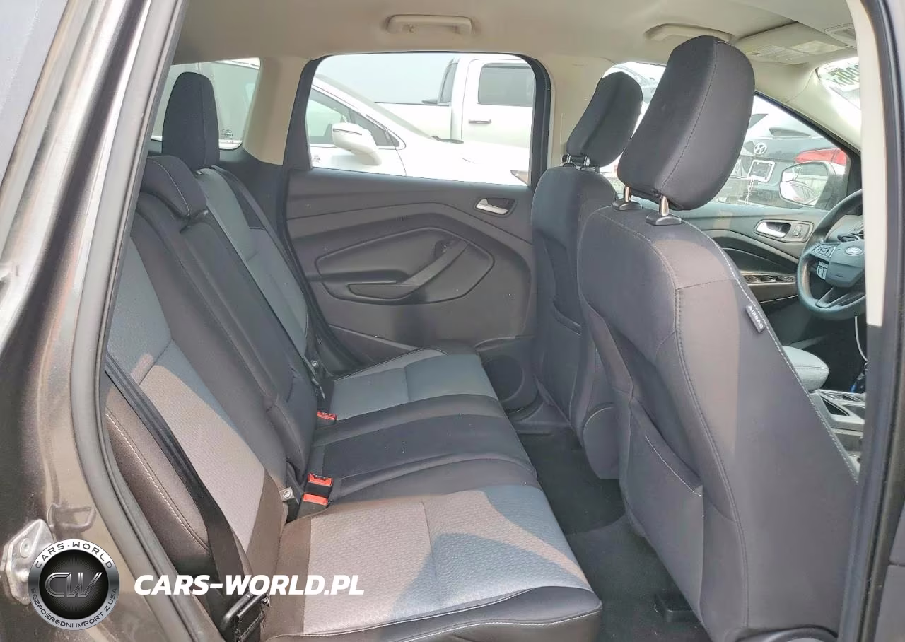 2018 Ford Escape Se VIN:1FMCU9GD5JUC58390 - 11