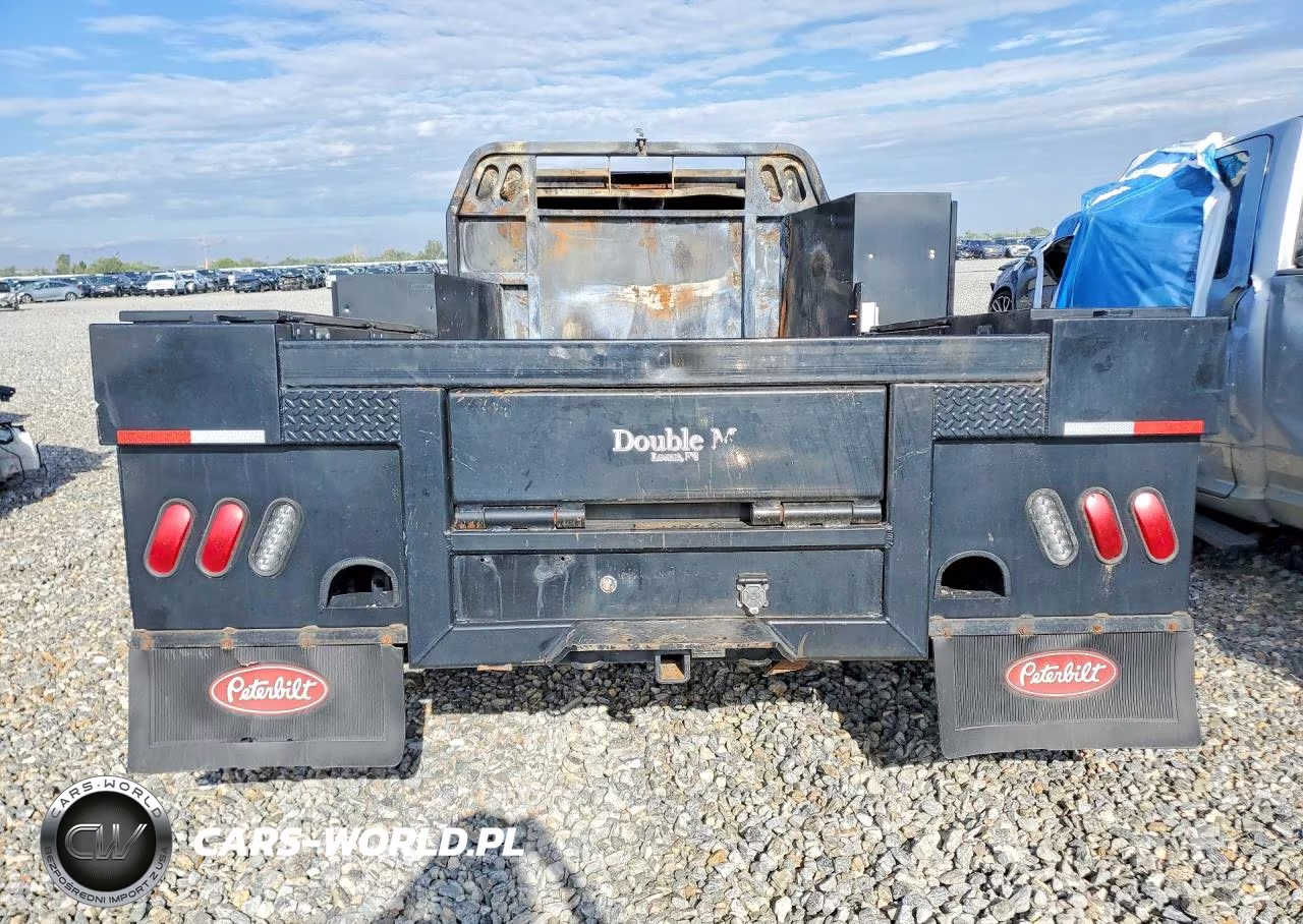 2004 GMC Sierra K2500 Heavy Duty VIN:1GTHK24124E213181 - 6