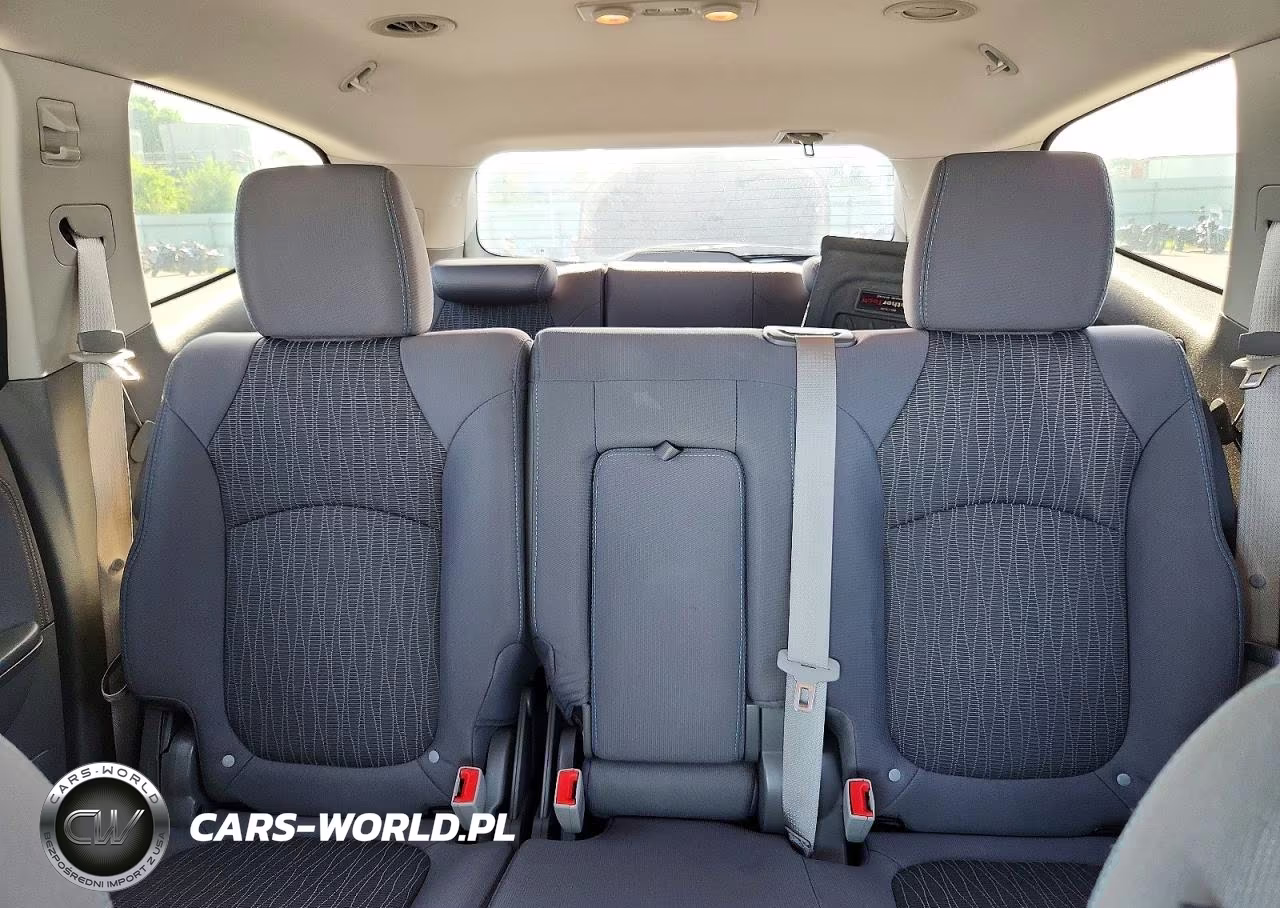 2014 Chevrolet Traverse Ls VIN:1GNKRFKD7EJ280123 - 10
