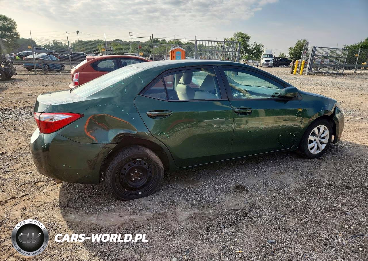 2016 Toyota Corolla Le VIN:2T1BURHE4GC588356 - 3