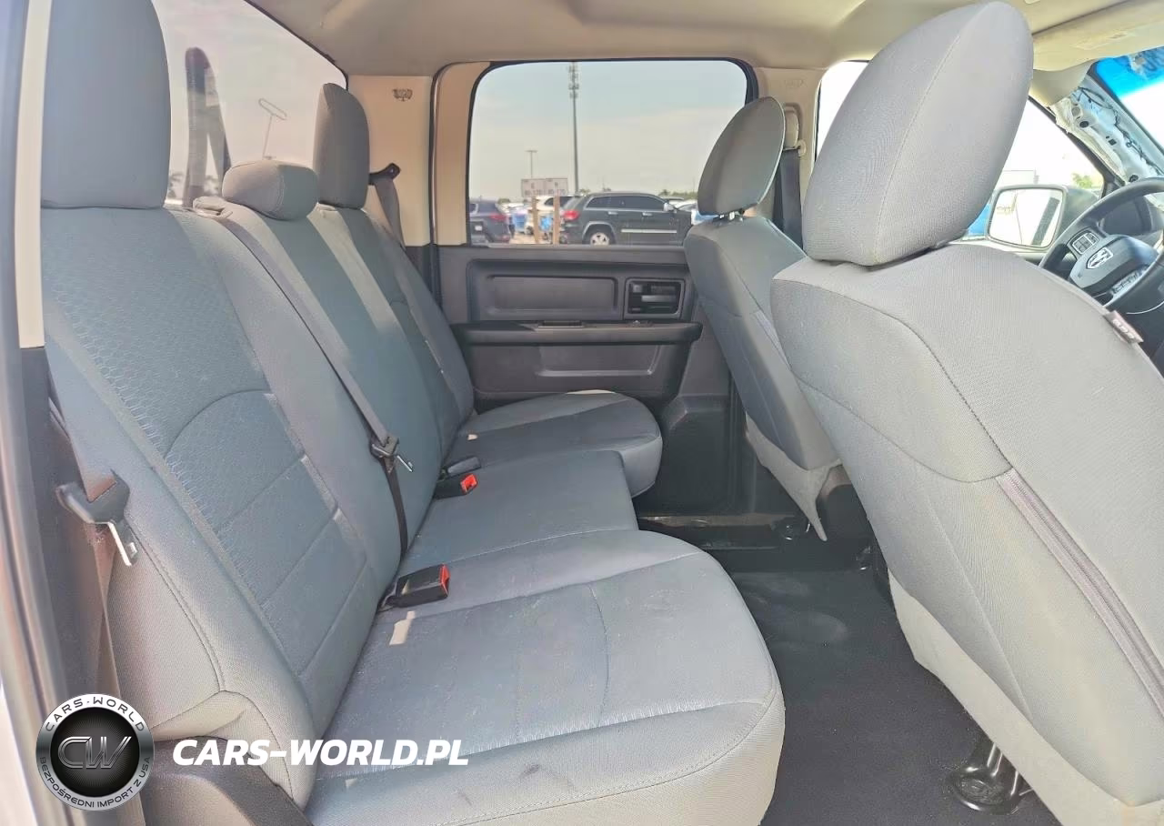 2020 Ram 1500 Classic Tradesman VIN:3C6RR6KG1LG294705 - 10