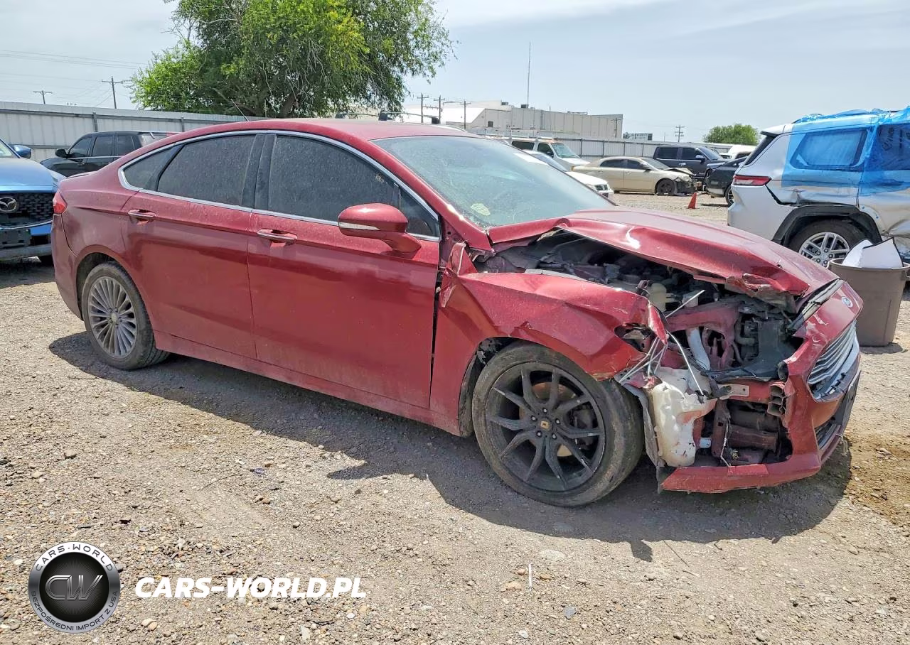 2013 Ford Fusion Titanium VIN:3FA6P0K91DR181493 - 4