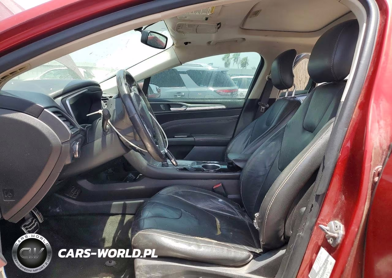 2013 Ford Fusion Titanium VIN:3FA6P0K91DR181493 - 7