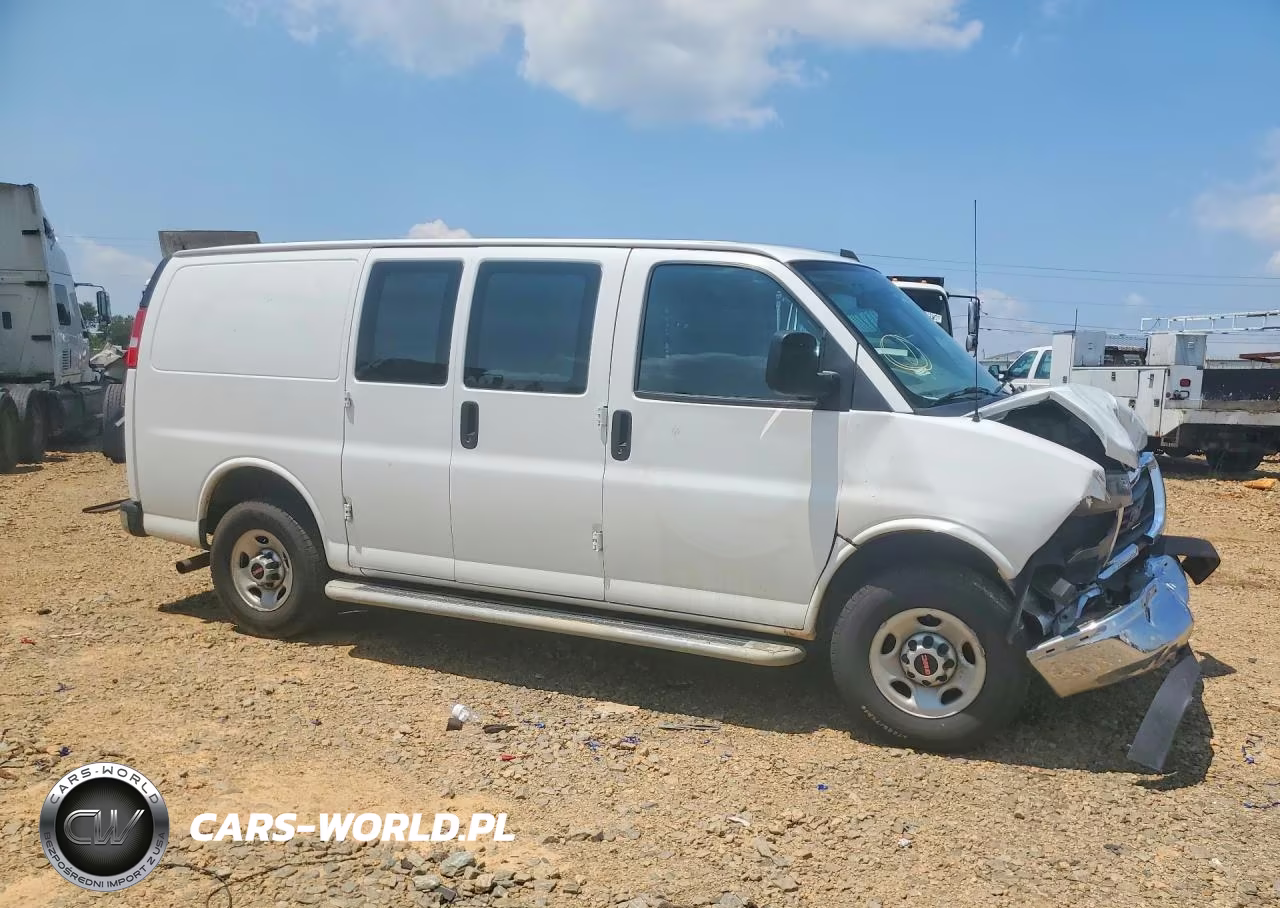 2022 GMC Savana 2500 Cargo Delivery Van VIN:1GTW7AF73N1230942 - 4
