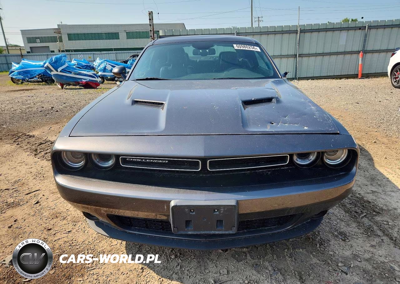 2015 Dodge Challenger Sxt Plus VIN:2C3CDZBG9FH718865 - 5