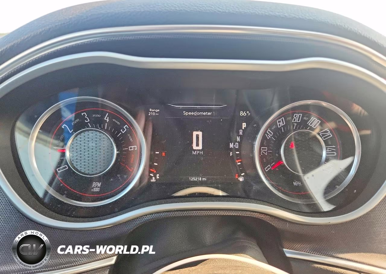 2015 Dodge Challenger Sxt Plus VIN:2C3CDZBG9FH718865 - 9