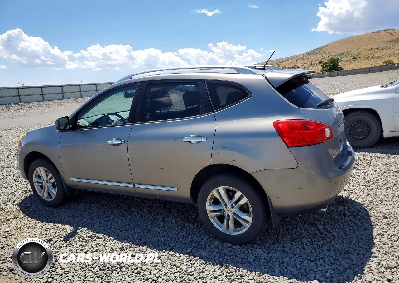 2013 Nissan Rogue S VIN:JN8AS5MV3DW140830 - 2