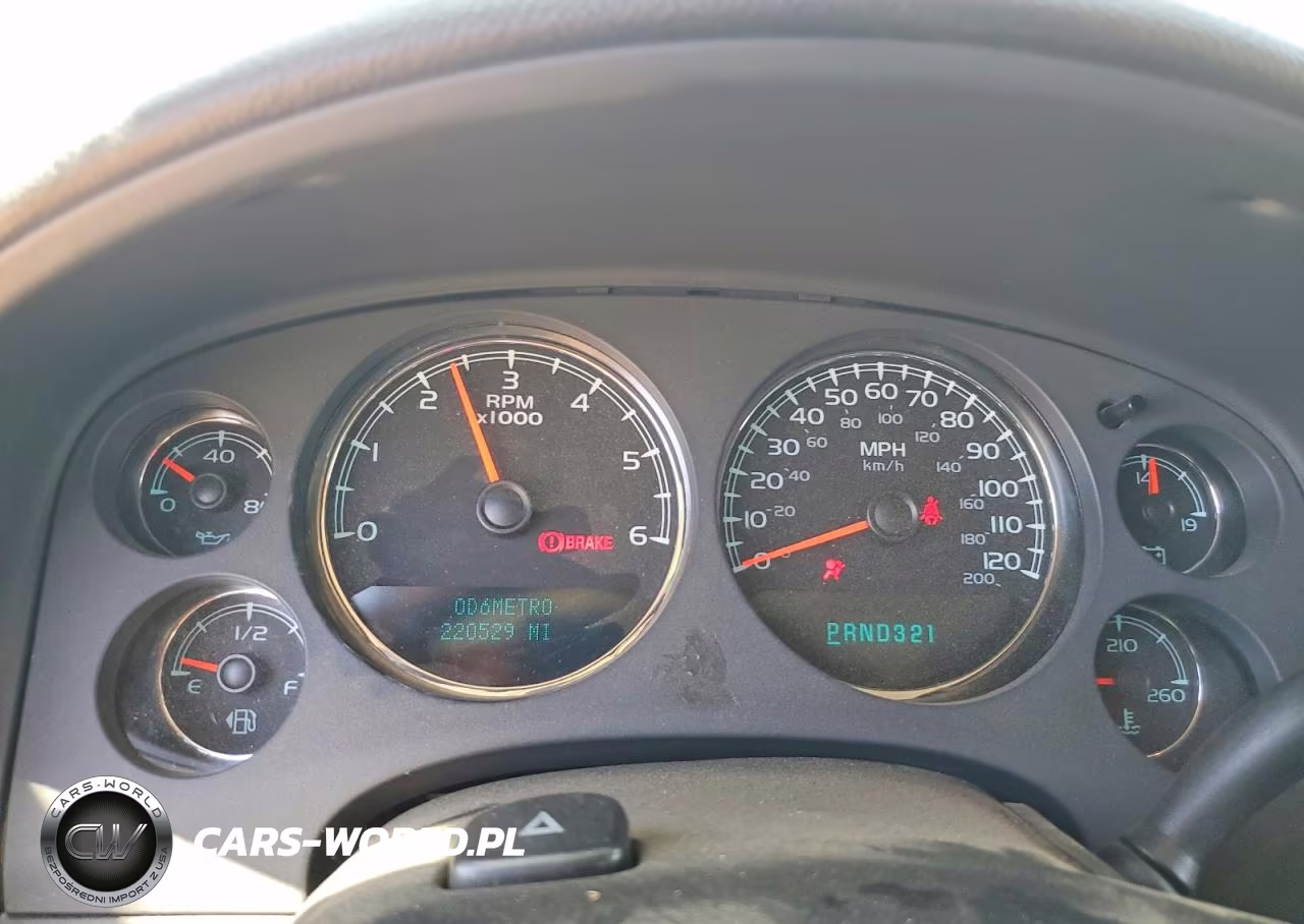 2008 Chevrolet Suburban C1500 Ls VIN:3GNFC16048G192892 - 9
