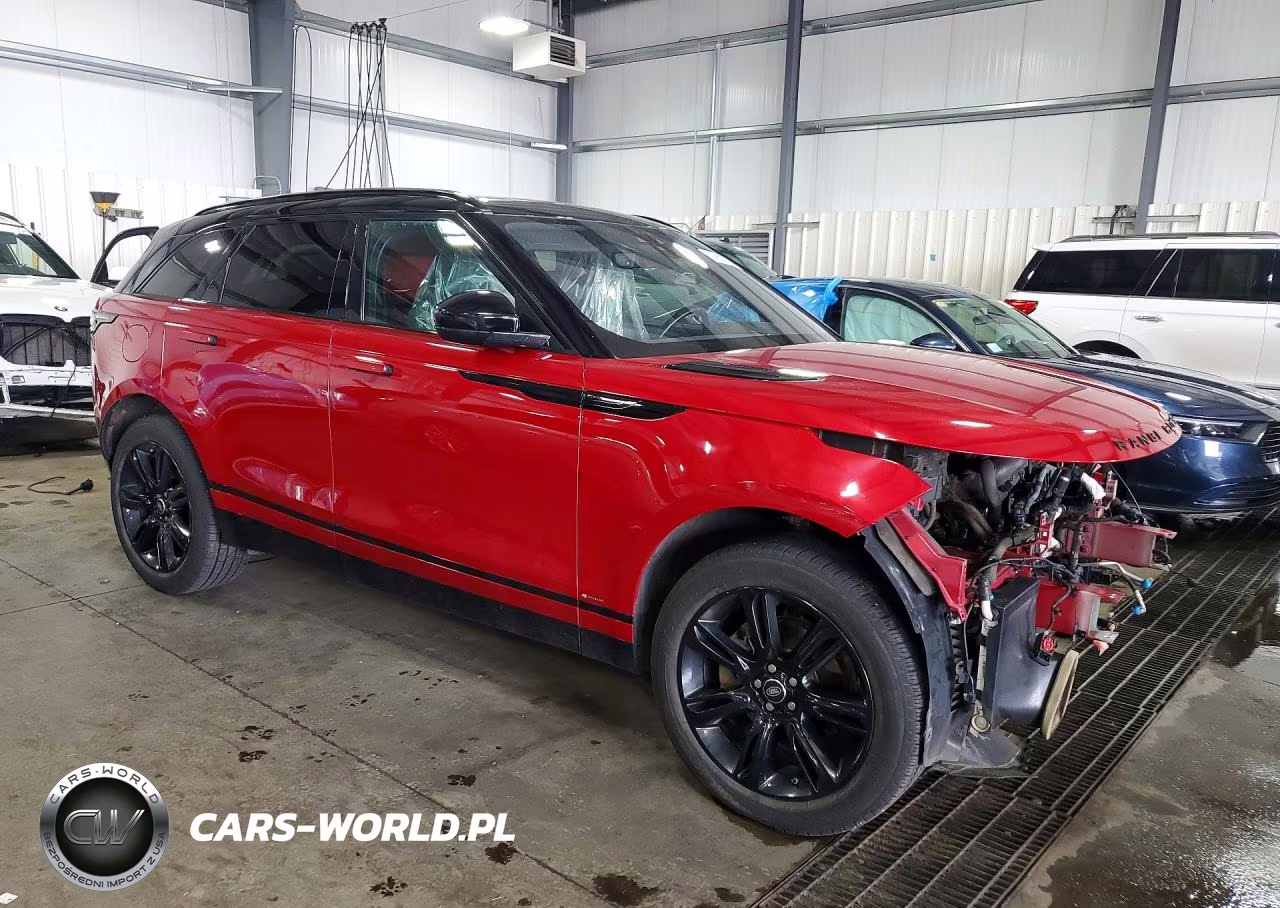 2018 Land Rover Range Rover Velar R-Dynamic Se VIN:SALYL2RX5JA773900 - 4