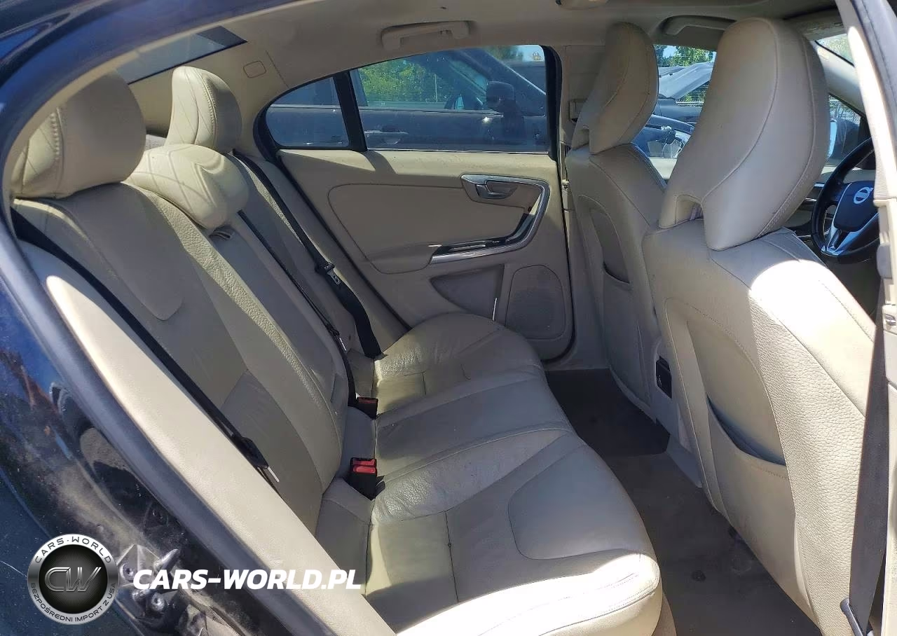 2012 Volvo S60 T5 VIN:YV1622FS7C2110734 - 10
