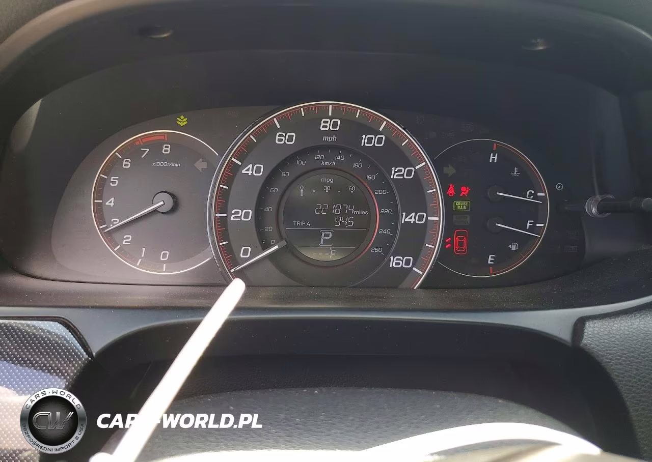 2015 Honda Accord Sport VIN:1HGCR2F54FA125380 - 9