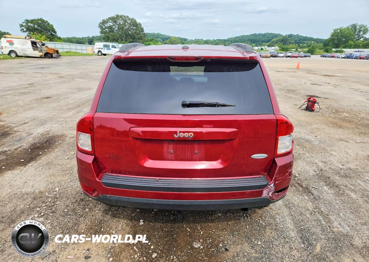 2012 Jeep Compass Latitude VIN:1C4NJCEA8CD683780 - 6