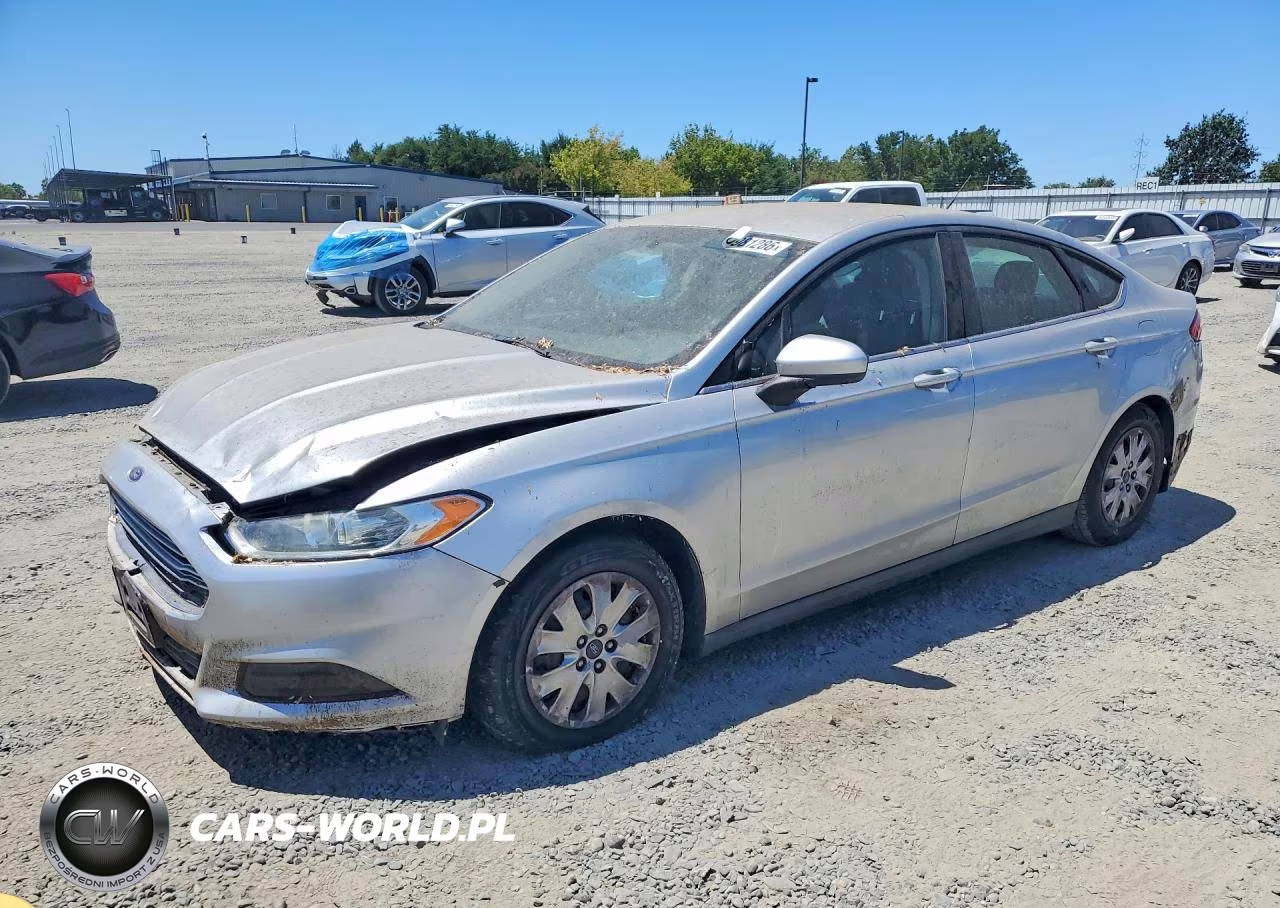 2014 Ford Fusion S – zdjęcie 1 z 12