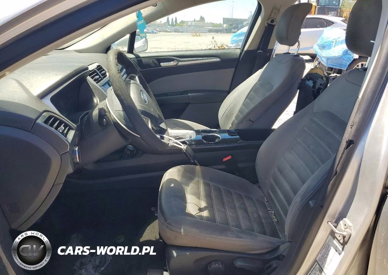2014 Ford Fusion S VIN:3FA6P0G70ER129409 - 7