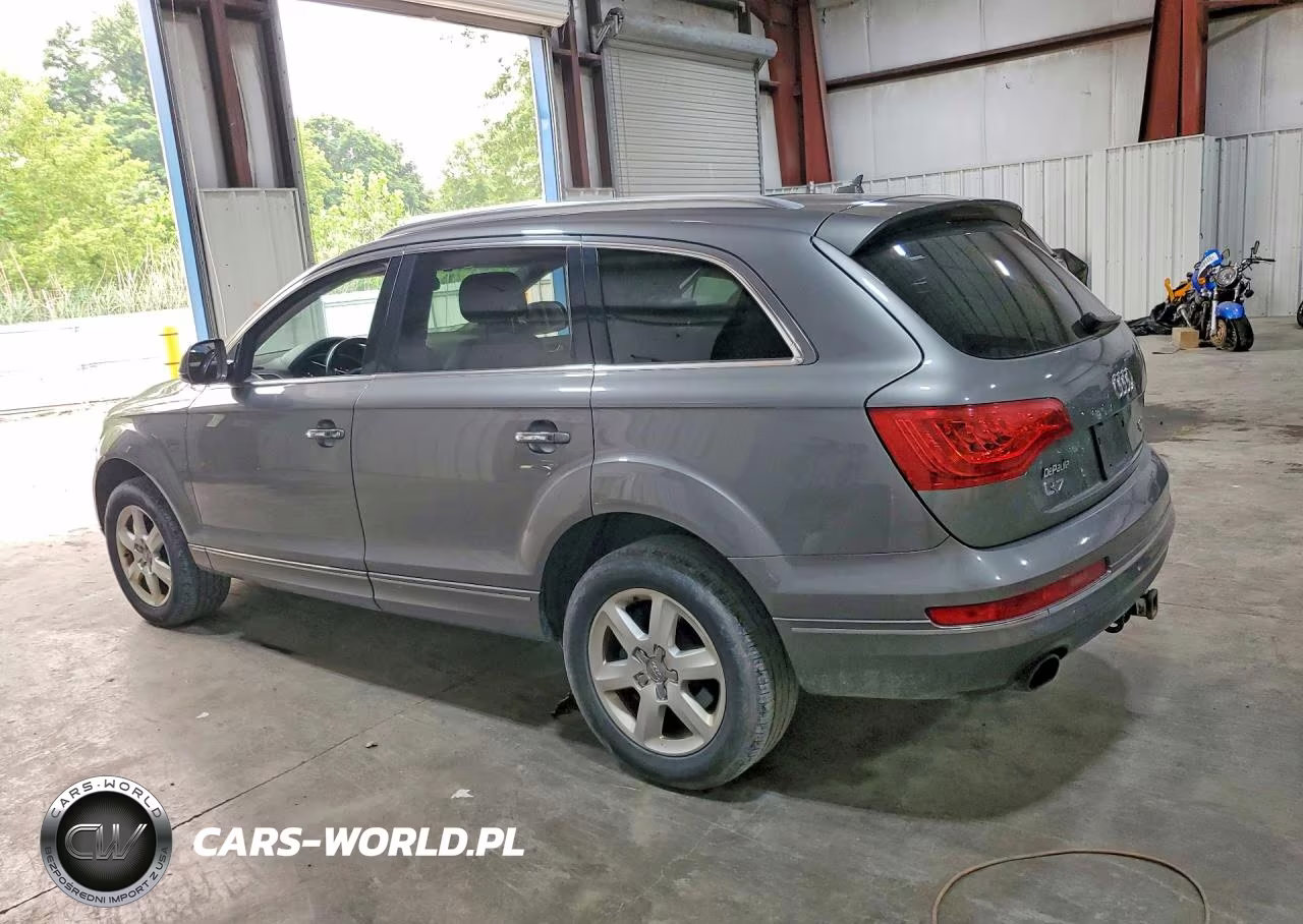 2015 Audi Q7 Premium Plus VIN:WA1LGAFE8FD004911 - 2