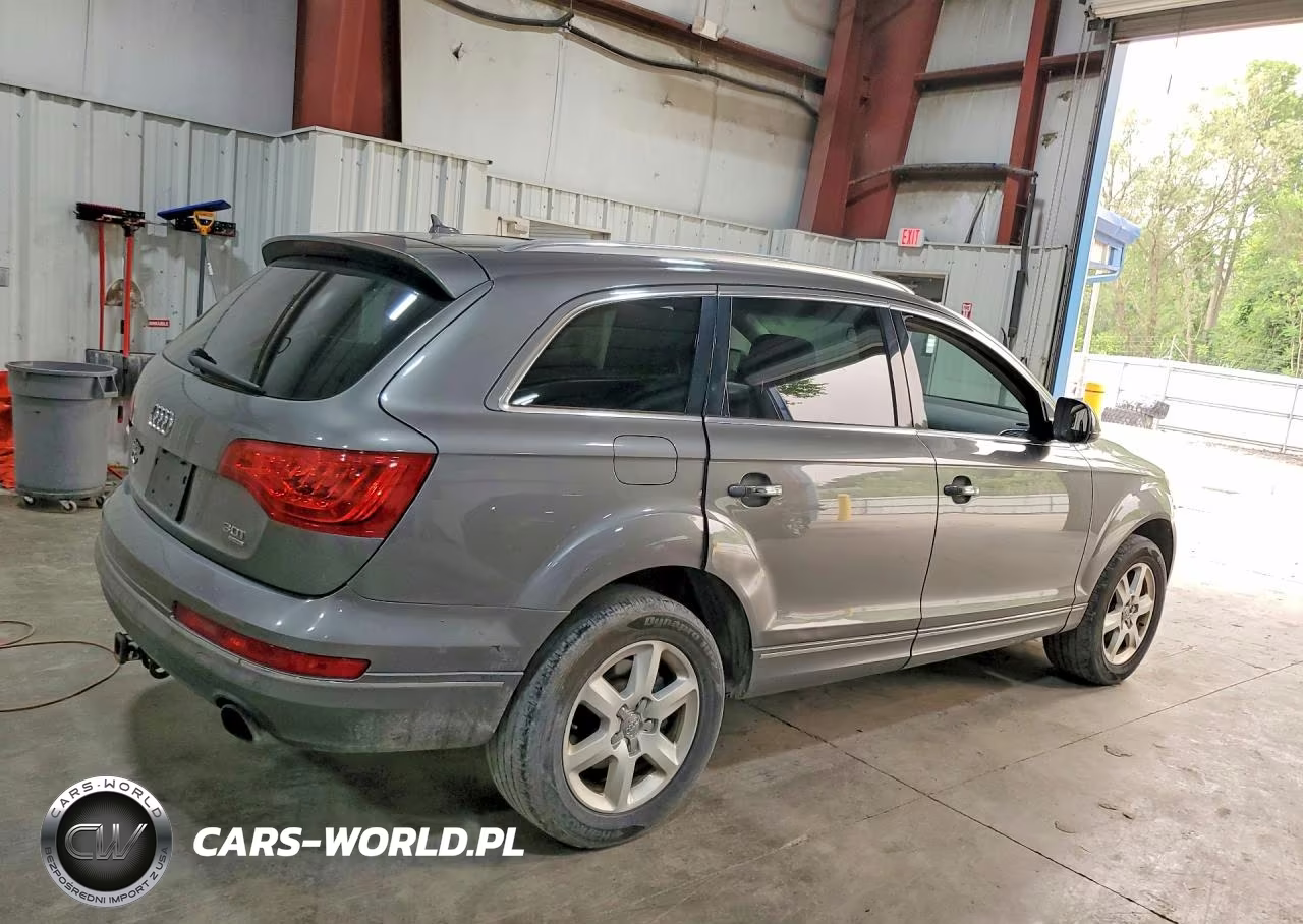 2015 Audi Q7 Premium Plus VIN:WA1LGAFE8FD004911 - 3