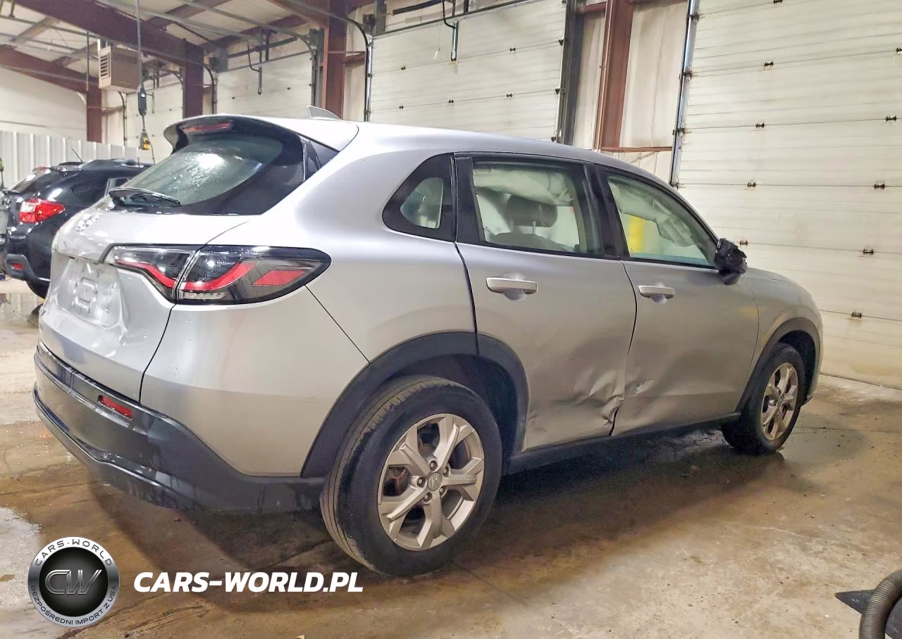 2024 Honda Hr-V Lx VIN:3CZRZ2H3XRM709742 - 3