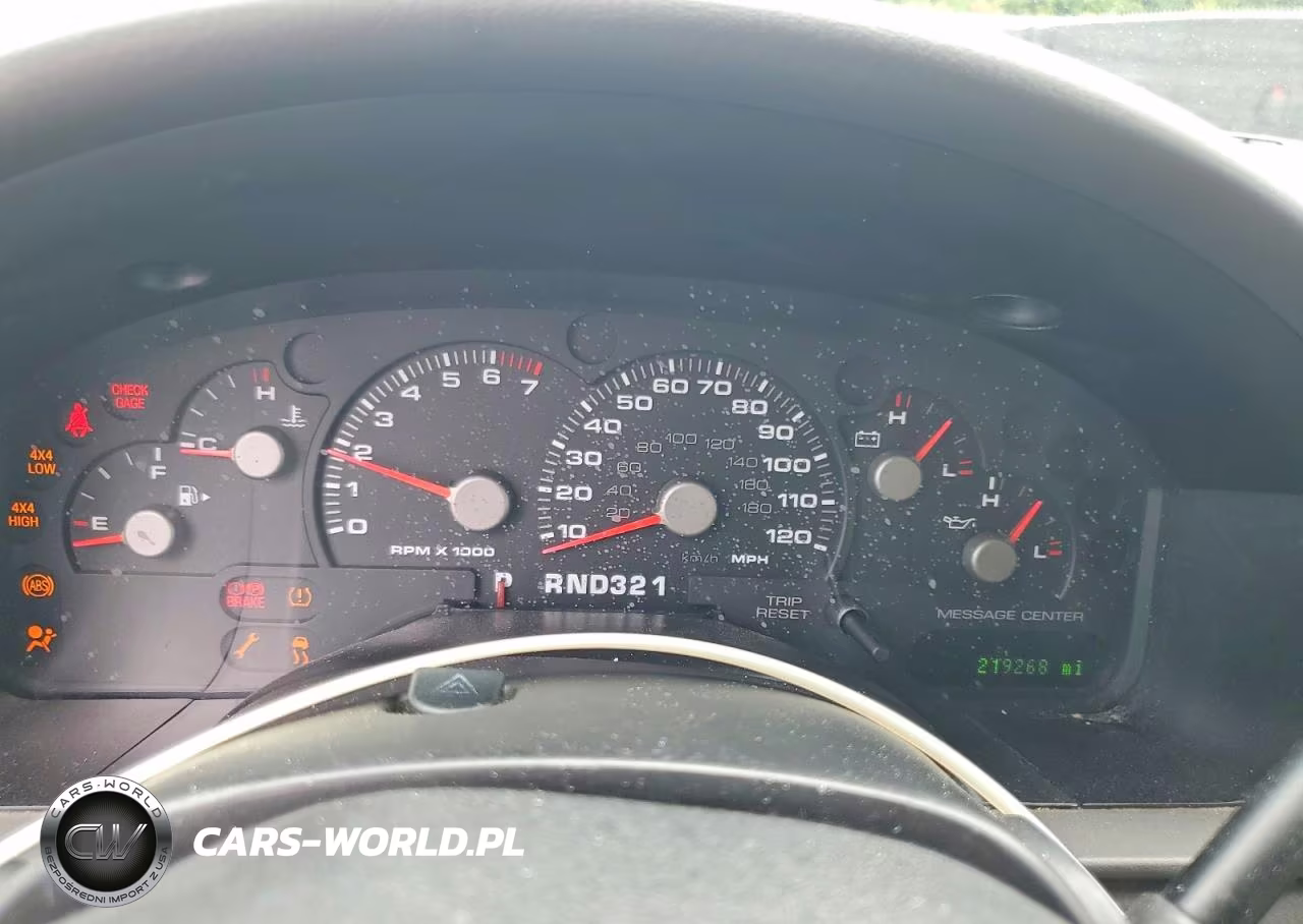 2005 Ford Explorer Xlt VIN:1FMZU73K15UA74377 - 9